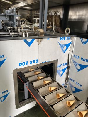 Ein guter Preis. Einzelne backende Kegel-Produktionsmaschine 4000pcs/H Suger Online