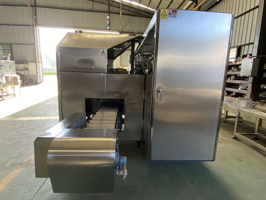 Ein guter Preis. Snack-Food-Fabrik des Tunnel-20kg/H Sugar Cone Baking Machine For Online