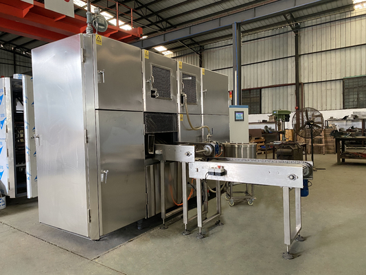 Beflecken Sie den Stahl-Kegel der Waffel-12000pcs/H, der gesteuerten Maschine PLC herstellt